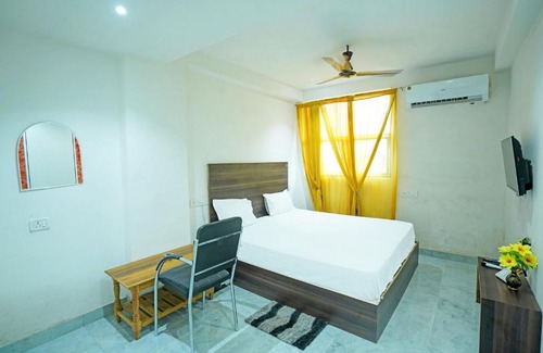 Raipur Hotel | Hotel O SS Palace