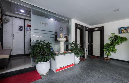 Chanda Nagar Hotel | Hotel O Ssr Luxury Rooms
