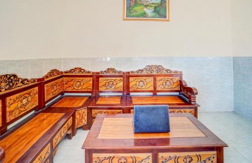 Gubeng Hotel | Hotel O Surabaya near Universitas Airlangga formerly Kertajaya Residence Surabaya