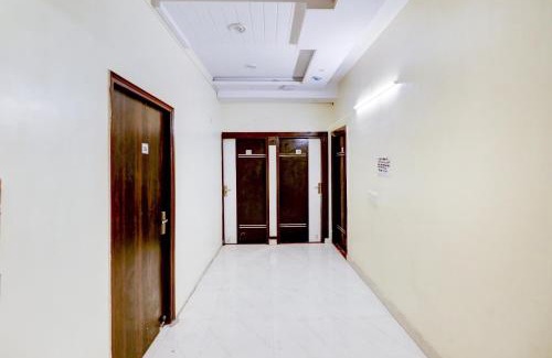 Delhi Hotel | Hotel O Tara Patel