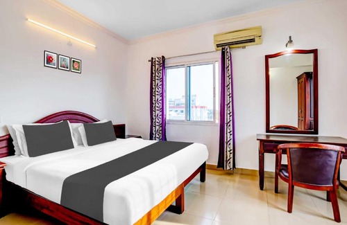 Thampanoor Hotel | Hotel O Thampanoor