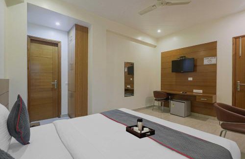 Sector 39 Hotel | Hotel O The Green Acres