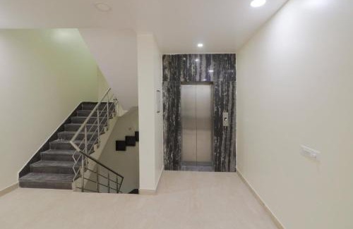 Sector 39 Hotel | Hotel O The Green Acres