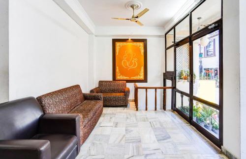 Dehradun Hotel | Hotel O Tyagi Road Near Prince Chowk