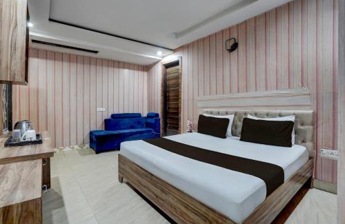 Faridabad Hotel | HOTEL O WELCOME INN
