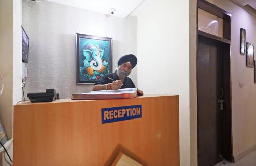 Faridabad Hotel | Hotel O Welcome Inn