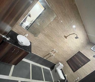 Ballabgarh Hotel | Hotel O Yaduvanshi