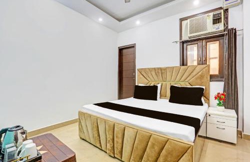 Sainik Farm Hotel | Hotel O Yash stay