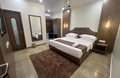 Sangolda House | Hotel Ocean Wave, Calangute Beach