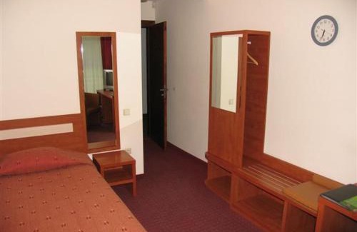 Alytus Hotel | Hotel Ode Self Check-In