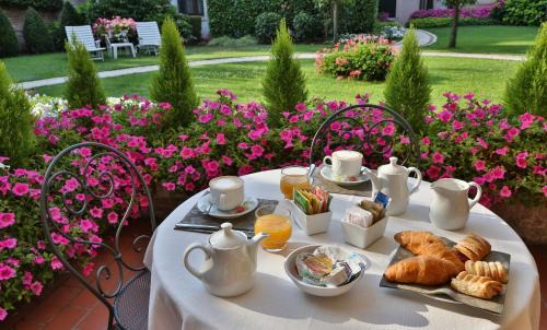 Santa Croce Hotel | Hotel Olimpia Venice, BW Signature Collection 3sup