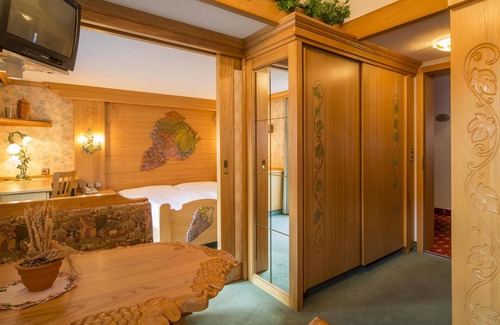 Saas Almagell Bed & Breakfast | Hotel Olympia