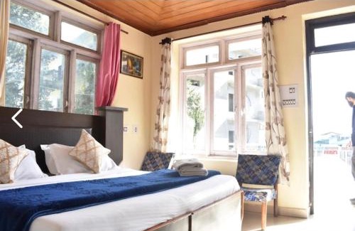 Bhagsu Nag Hotel | Hotel Omni