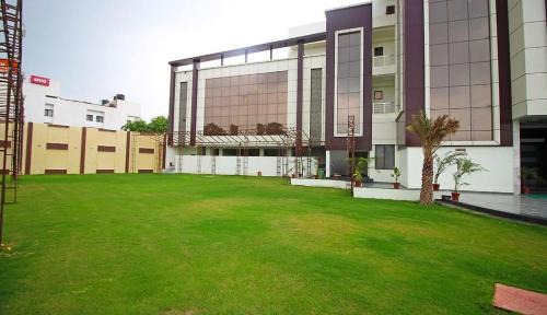 Sikandra Hotel | Hotel Opal Courtyard
