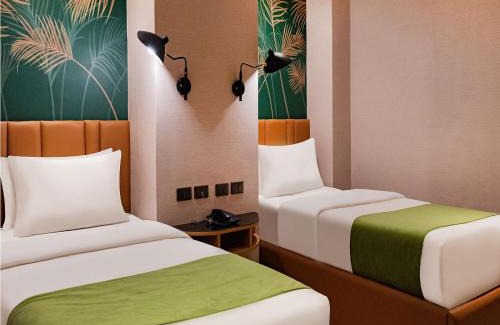 Mahipalpur Extension Hotel | Hotel OPAL PLAZA Near Delhi Airport Unit BY GROSS GROUP