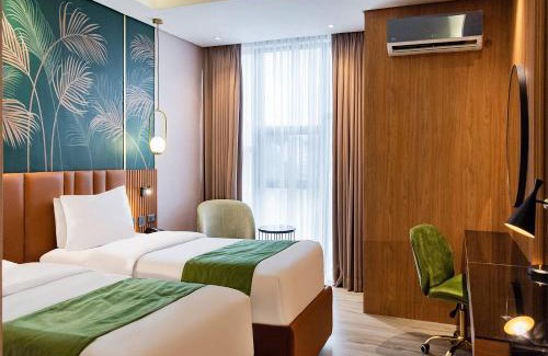 Mahipalpur Extension Hotel | Hotel OPAL PLAZA Near Delhi Airport Unit BY GROSS GROUP