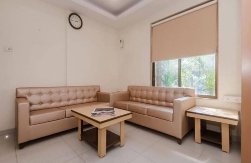 Malad West Hotel | Hotel Orbit Inn