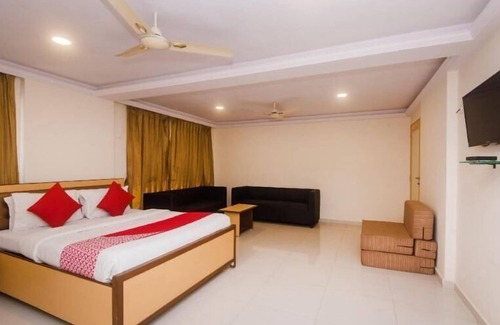 Malad West Hotel | Hotel Orbit Inn