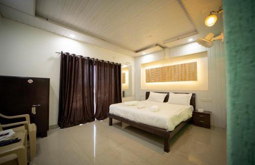 Gureghar Hotel | Hotel Orchid Palace