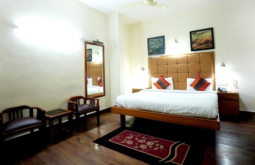 Hauz Khas Hotel | Hotel Oscar