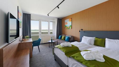 Balatonszemes Hotel | Hotel OTP Balatonszemes