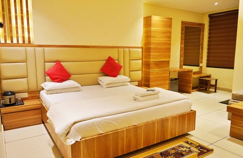 Pachmarhi Hotel | Hotel Pachmarhi