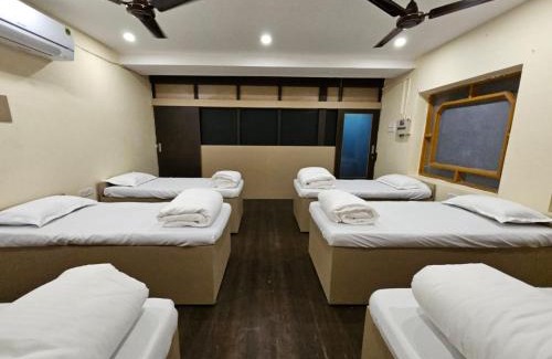 Sigra Hotel | Hotel Padmini International- Sigra