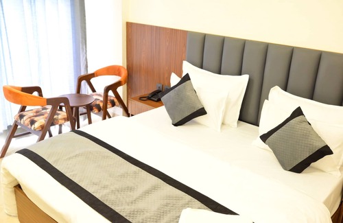 Knowledge Park III Hotel | Hotel Palash