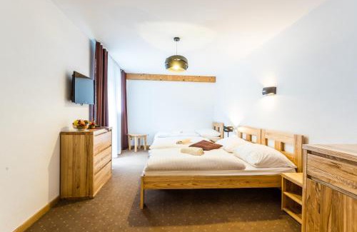 Oravsky Podzamok Hotel | Hotel Palatín