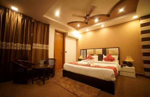 Janakpuri Hotel | HOTEL PALAZZO INN