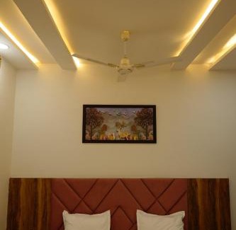 Uchiyarda Hotel | Hotel Panache The Escape - Home Stay