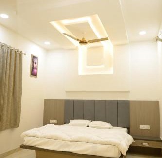 Uchiyarda Hotel | Hotel Panache The Escape - Home Stay