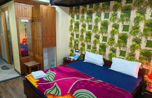 Pangot Hotel | Hotel Pangot Himalayan View