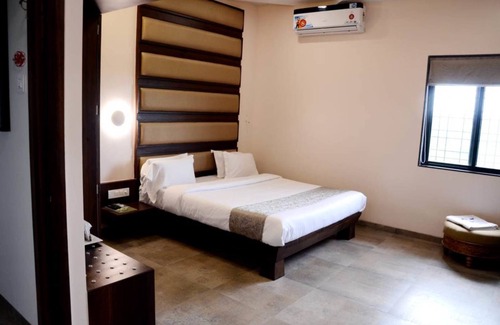 Ahmednagar Hotel | Hotel Paradise