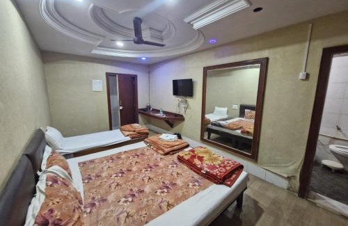 Jamnagar Hotel | Hotel Paradise