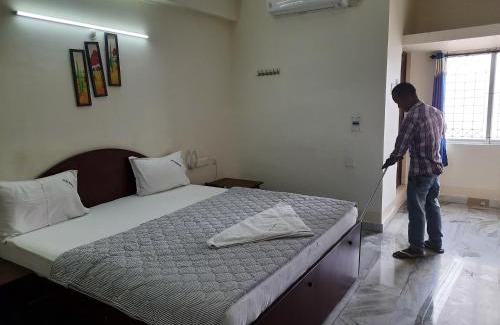 Uttukuli Hotel | Hotel Paradise Inn