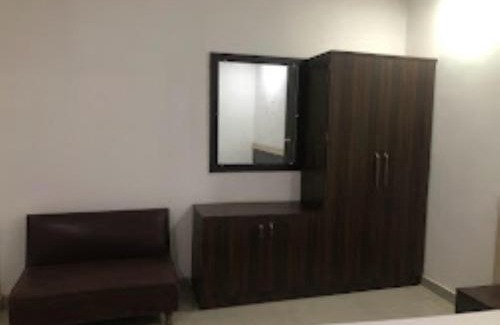 Varanasi Hotel | Hotel Paradise Shivpur , Varanasi