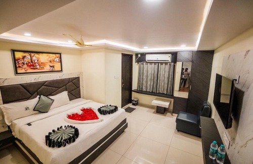 Vijayawada Hotel | HOTEL PARAMESHWARA luxury awaits
