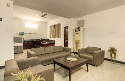Adyar Hotel | Hotel Paramount Suites & Service Apartments