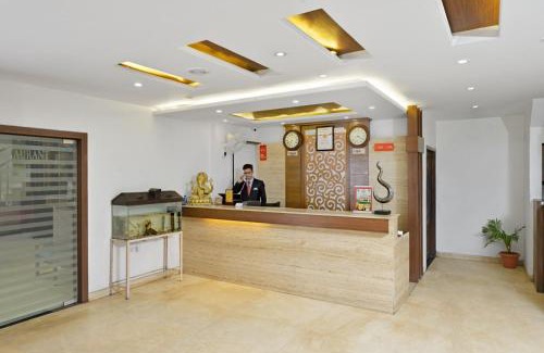 Dera Bassi Hotel | Hotel Paras