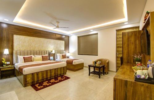 Mahipalpur Extension Hotel | HOTEL PARK TREE A UNIT OF PRITHVI PALACE DELHI Airport