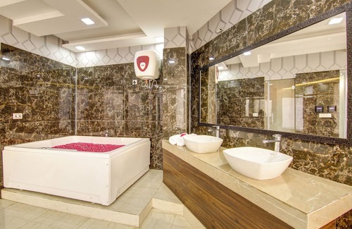 Mahipalpur Extension Hotel | Hotel Park Tree Near Delhi Airport