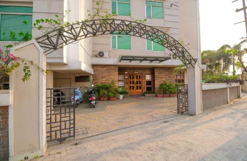 Guwahati Hotel | Hotel Parnil Residency