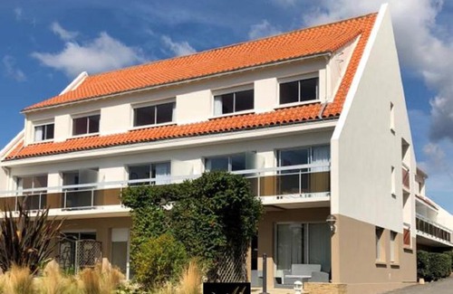 Pornic Hotel | Hotel Particulier LE ROCHER DES MARAIS "Proximité Plage & Vue mer pour certains hébergements"