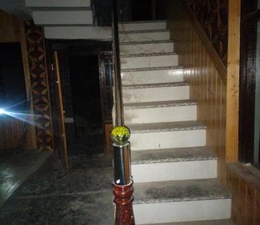 Pahalgam Apartment | Hotel paying view resort