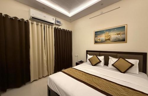 Haldwani Hotel | Hotel Pear