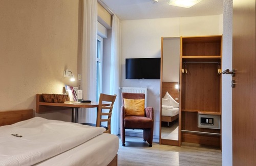 Soltau Hotel | Hotel & Pension Dat greune Eck