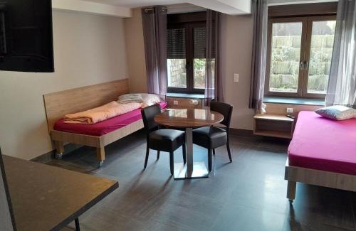 Solingen Apartment | Hotel-Pension Schlafpunkt in Solingen