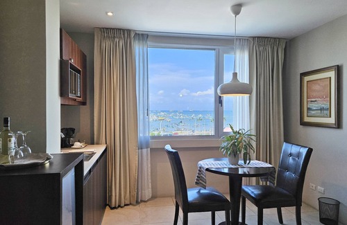 Manta Hotel | Hotel Perla Spondylus