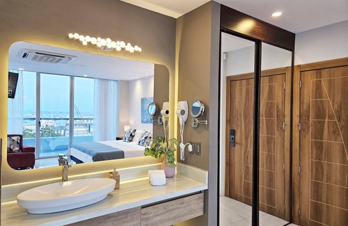 Manta Hotel | Hotel Perla Spondylus